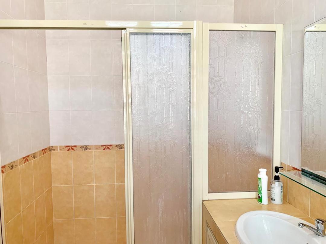 Villa Shamir Szepang Szoba fotó